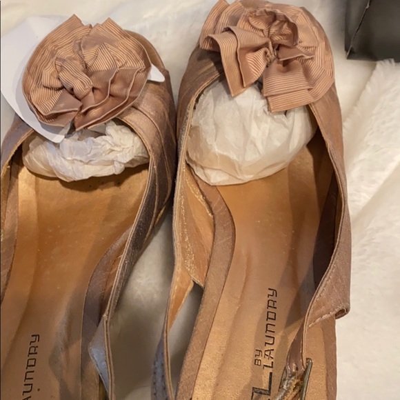 Sandals - Picture 7 of 7